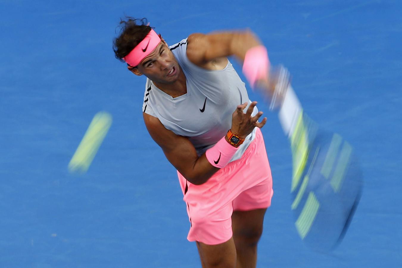 LAs mejores imágenes del partido de tercera ronda del Open de Australia entre Rafa Nadal y Damir Dzumhur.