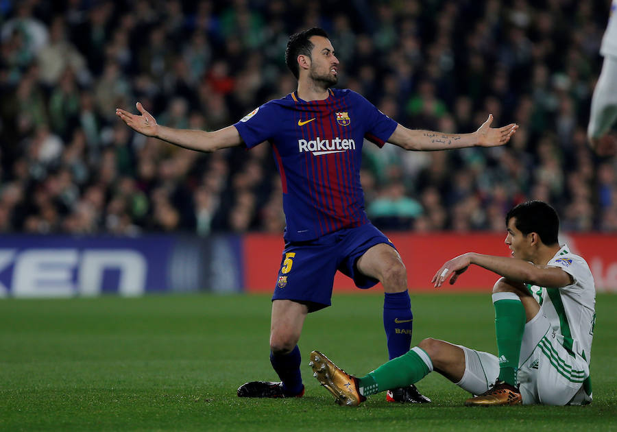 El conjunto de Valverde se llevó la victoria en el Benito Villamarín por 0-5, con un doblete de Messi, otro de Luis Suárez y un tanto de Rakitic.