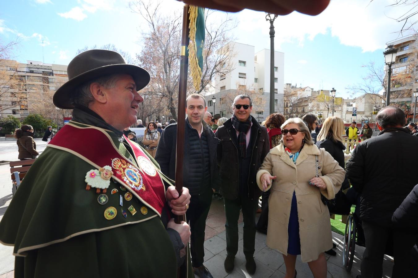 Exposición de más de 20 esculturas de fibra de vidrio en tamaño natural de corderos diseñadas por el escultor Miguel Moreno y decoradas por artistas, una muestra en Puerta Real