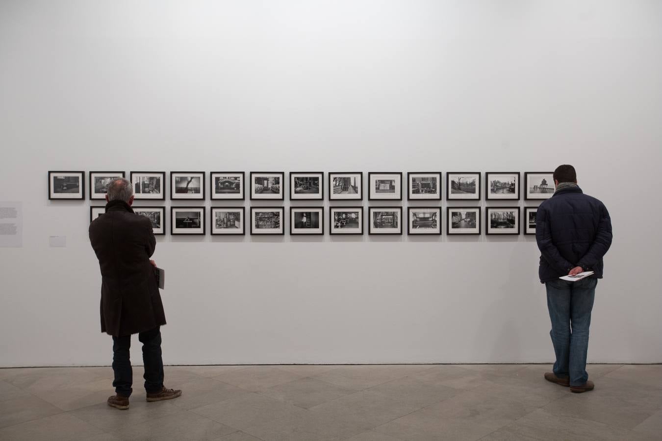 El museo acoge una retrospectiva del artista estadounidense que presentó batalla a la dictadura del instante decisivo