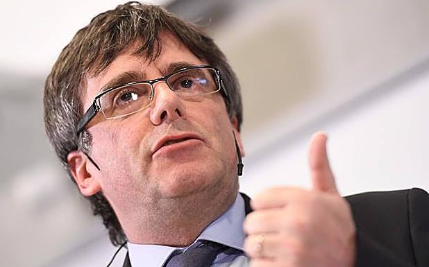 Puigdemont habla en una universidad belga. 
