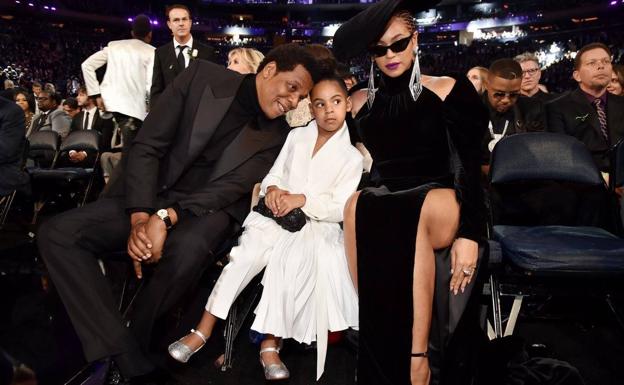 La hija de Beyoncé y Jay Z, viral tras pedir calma a sus padres en mitad de los Grammy