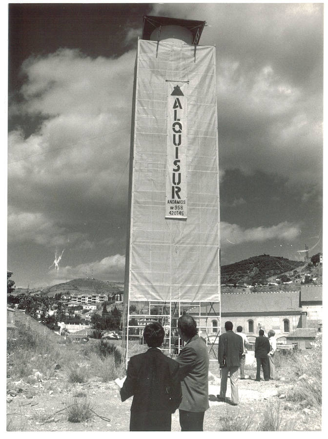 Son los vestigios más antiguos de Granada y están ocultos, actualmente, bajo una capa de grava