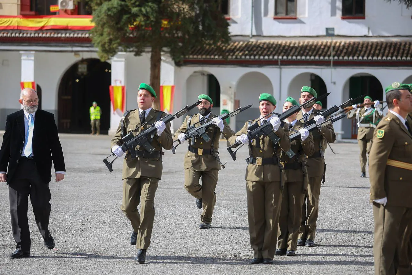 La Agrupación de Apoyo Logístico 21 celebra los 31 años de su creación con un desfile; tienen presencia en misiones internacionales en cuatro continentes