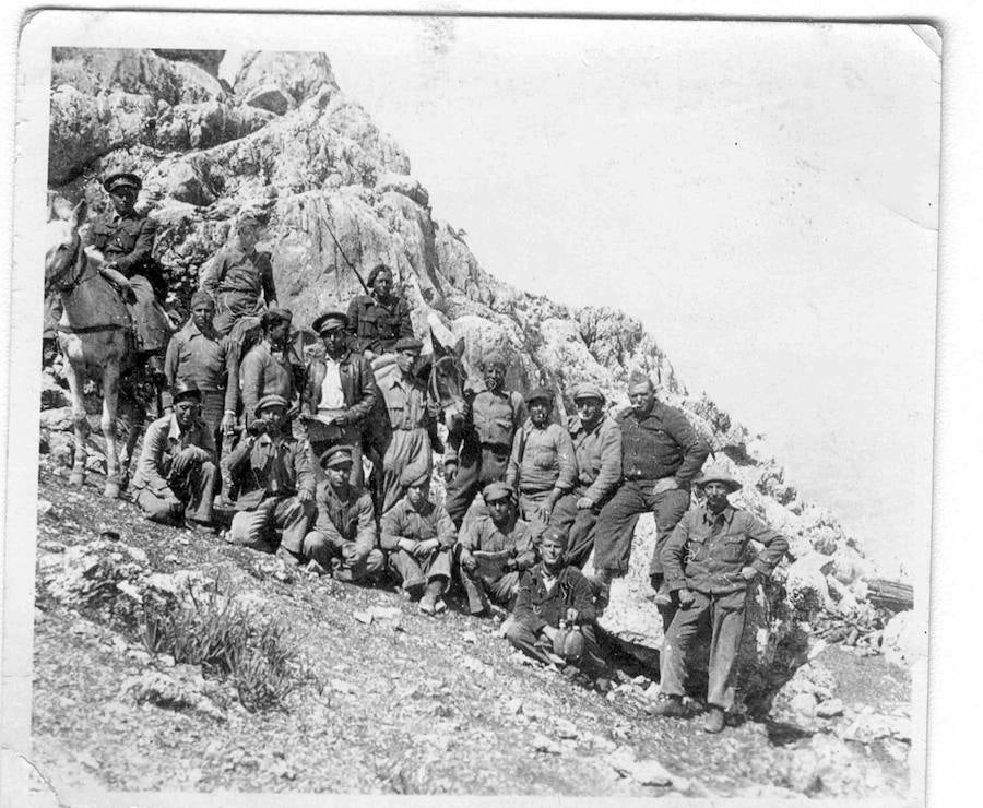 Una investigación ubica, por primera vez, en Granada fotografías que fueron iconos de la Guerra Civil 