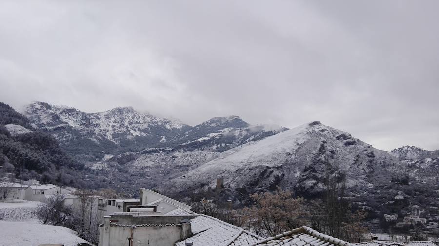 Más nieve en Cazorla tras las precipitaciones de las últimas horas