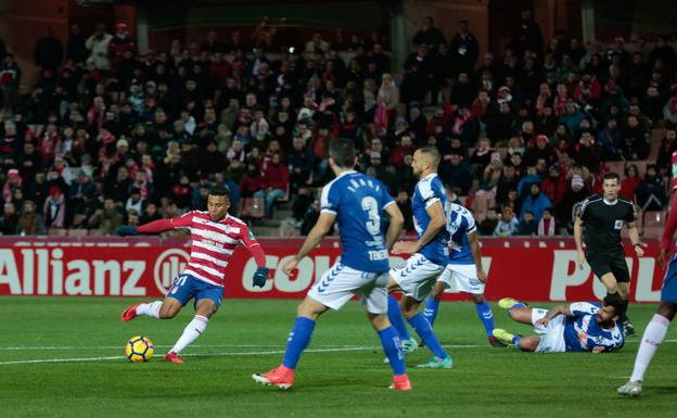 Sorteamos 2 entradas dobles para ver el Granada CF - Valladolid en el palco de Los Cármenes