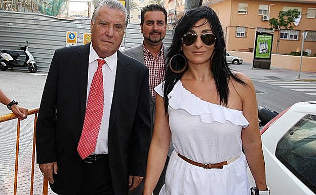 Juan José Pina y Elena Pina llegaron a controlar el Cádiz a través de una sociedad. 