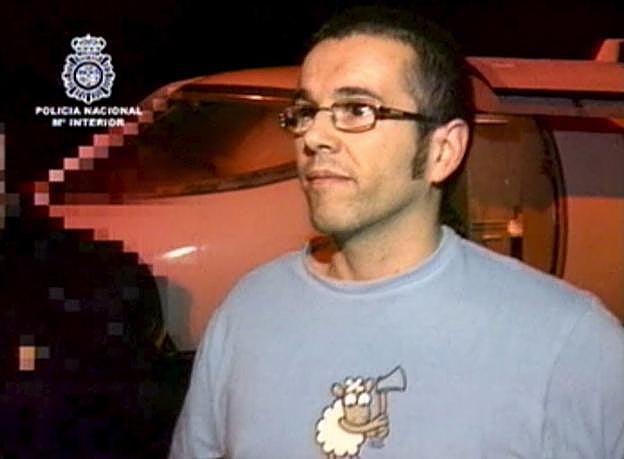El terrorista ingresado en Albolote el día que fue extraditado por Canadá en 2008. 