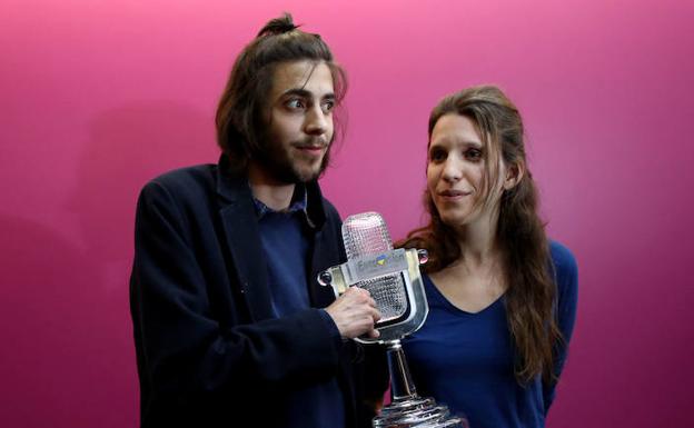 Los hermanos Salvador y Luisa Sobral. 