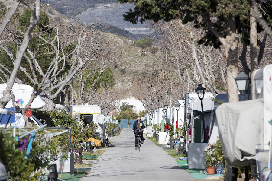 Denuncian que la estancia máxima permitida ha pasado de ocho a seis meses y que muchos no podrán adaptarse a las nuevas categorías