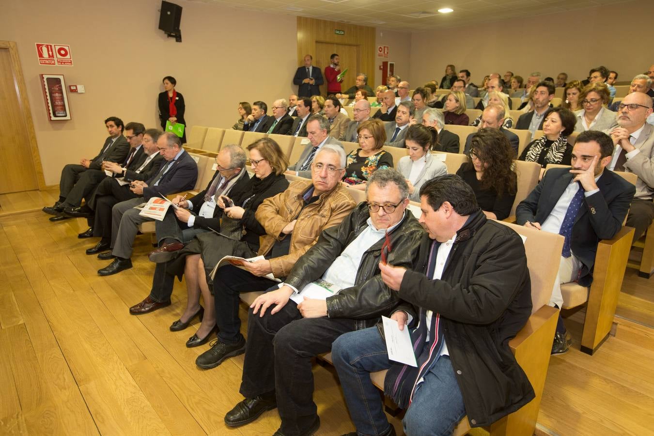 La consejera de Salud, Marina Álvarez, interviene en el Foro 'Los retos de la sanidad pública en Andalucía'