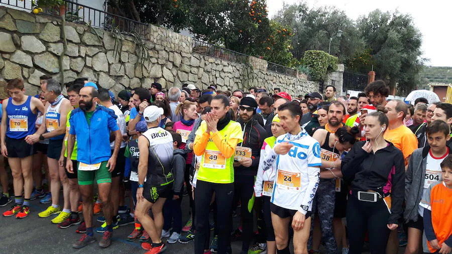 Ni la lluvia, ni el frío, han frenado una de las carreras más duras y atractivas en el Día de Andalucía