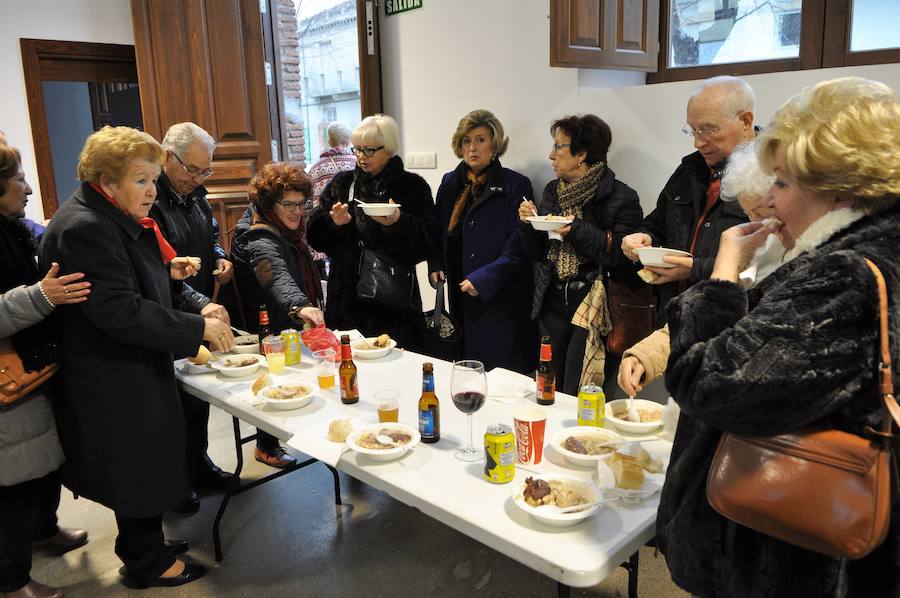 Dedican dos esculturas en bronce a García Lorca y Manuel de Falla