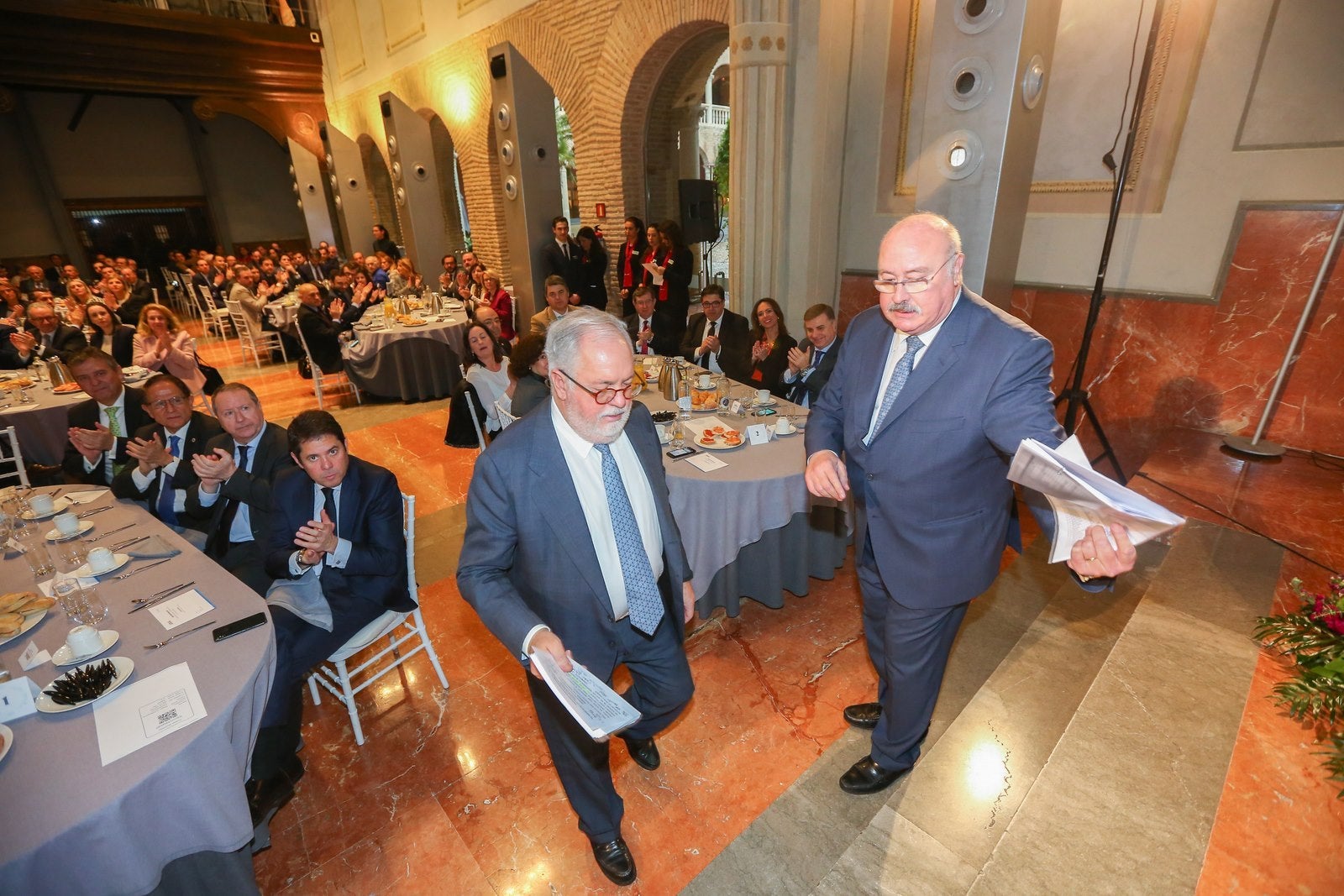 El comisario europeo de Acción por el Clima y Energía, Miguel Arias Cañete, interviene en un desayuno informativo organizado por IDEAL con el patrocinio de Endesa