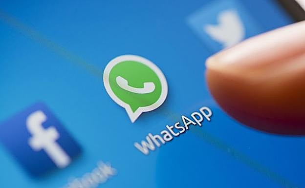 Importante cambio en WhatsApp: así se 'chivará' cuando reenvíes un mensaje de otra persona