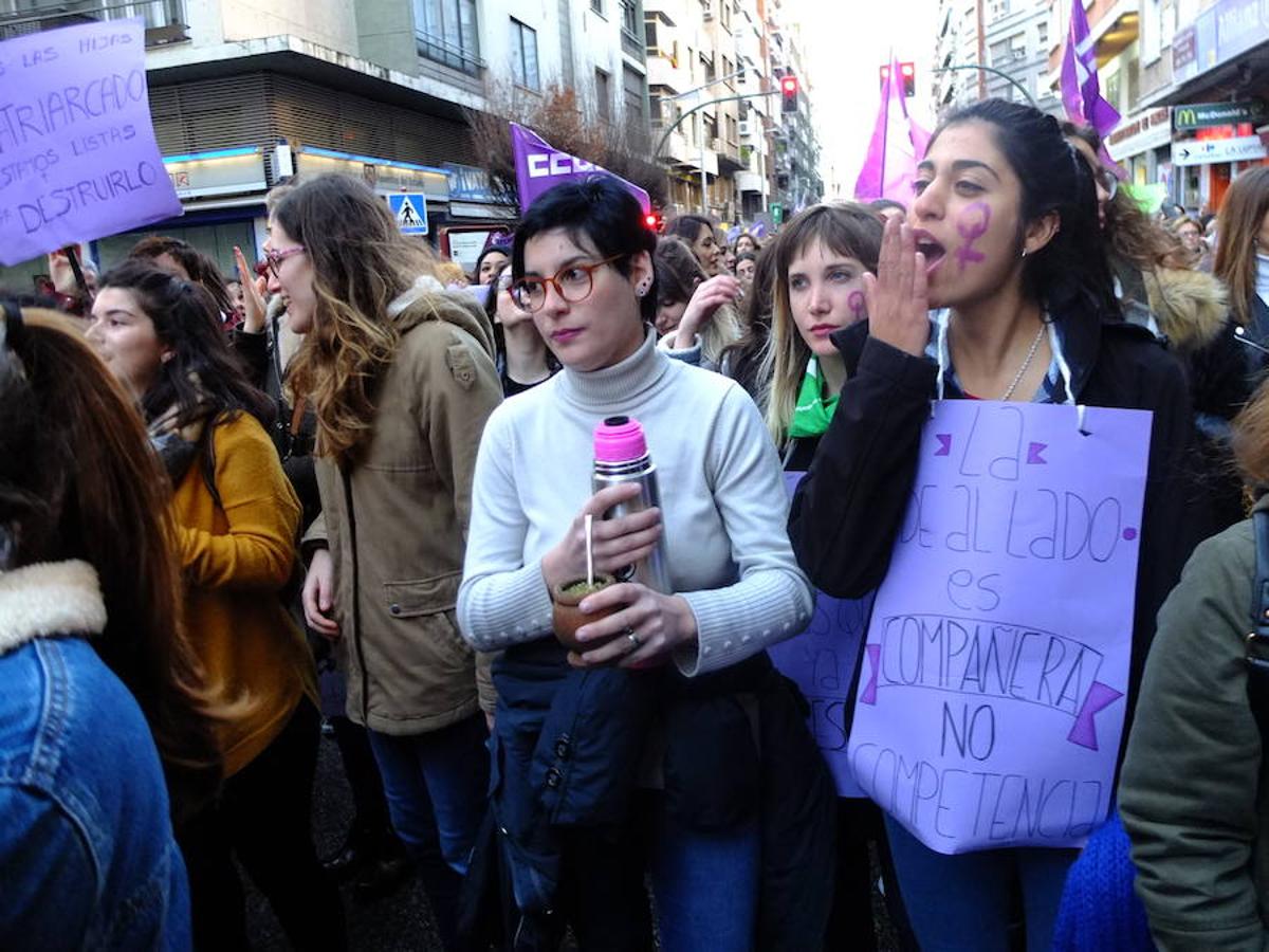 Así ha transcurrido la manifestación por el Día de la Mujer en Jaén