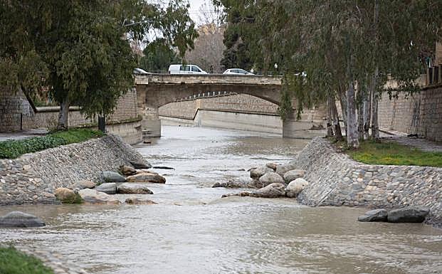 Los ríos de Granada recuperan el caudal perdido en los últimos años