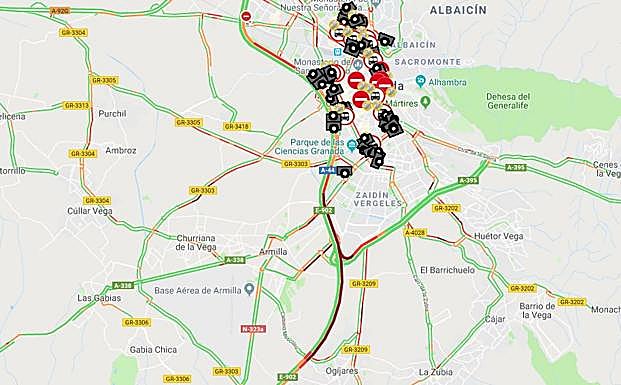 Atasco en la Circunvalación, en sentido Motril.