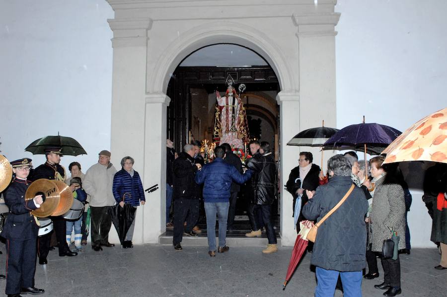 Trasladan la imagen de San Blas de Dúrcal a su ermita