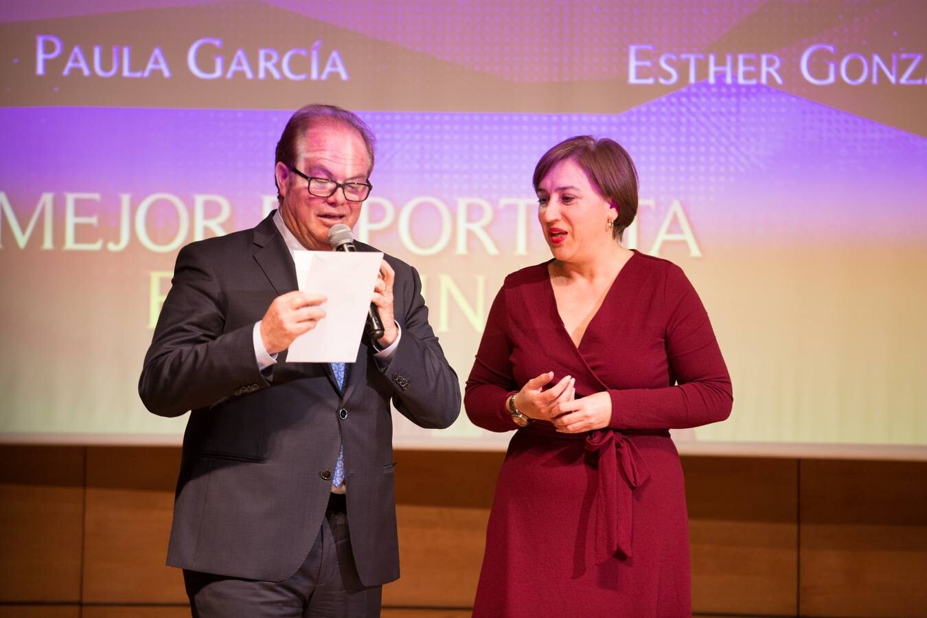 La Asociación Española de la Prensa Deportiva en Granada coronó anoche en el Auditorio de Caja Rural a los mejores atletas del 2017