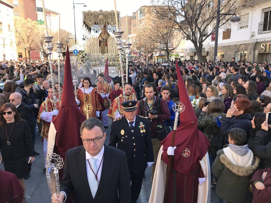 Nuestra Señora de la Luz, por las calles de la ciudad. 