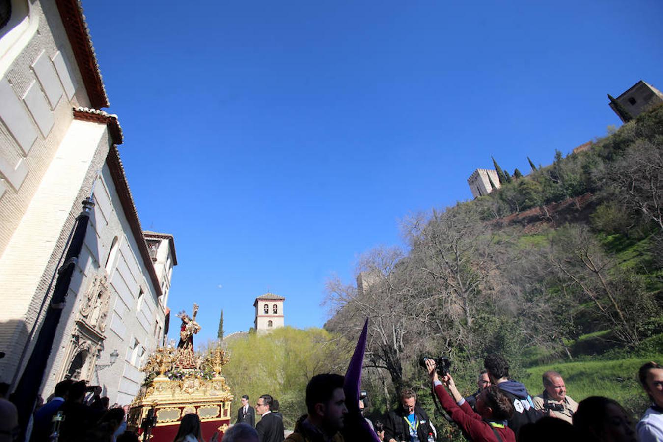 La Real Hermandad del Santo Via-Crucis, cofradía de Nazarenos de Nuestro Padre Jesús de la Amargura, María Santísima de las Lágrimas y Nuestra Señora de los reyes.