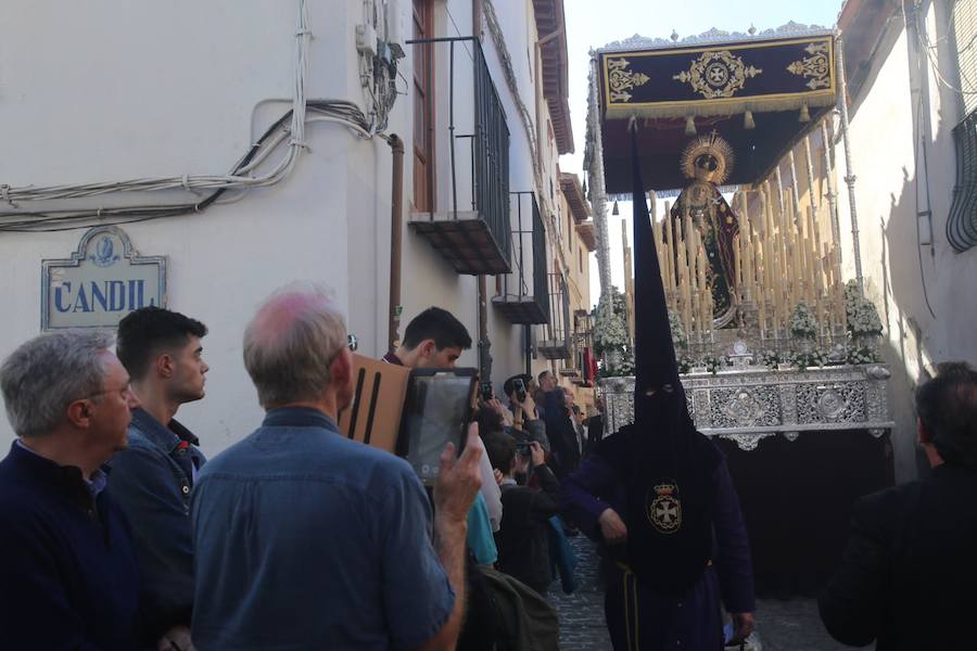 La Real Hermandad del Santo Via-Crucis, cofradía de Nazarenos de Nuestro Padre Jesús de la Amargura, María Santísima de las Lágrimas y Nuestra Señora de los reyes.