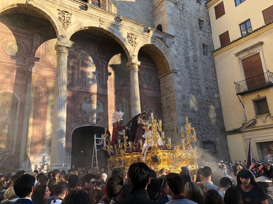 Cofradía del Señor de la Humildad, Soledad de Nuestra Señora y Dulce Nombre de Jesús, por las calles de la ciudad.