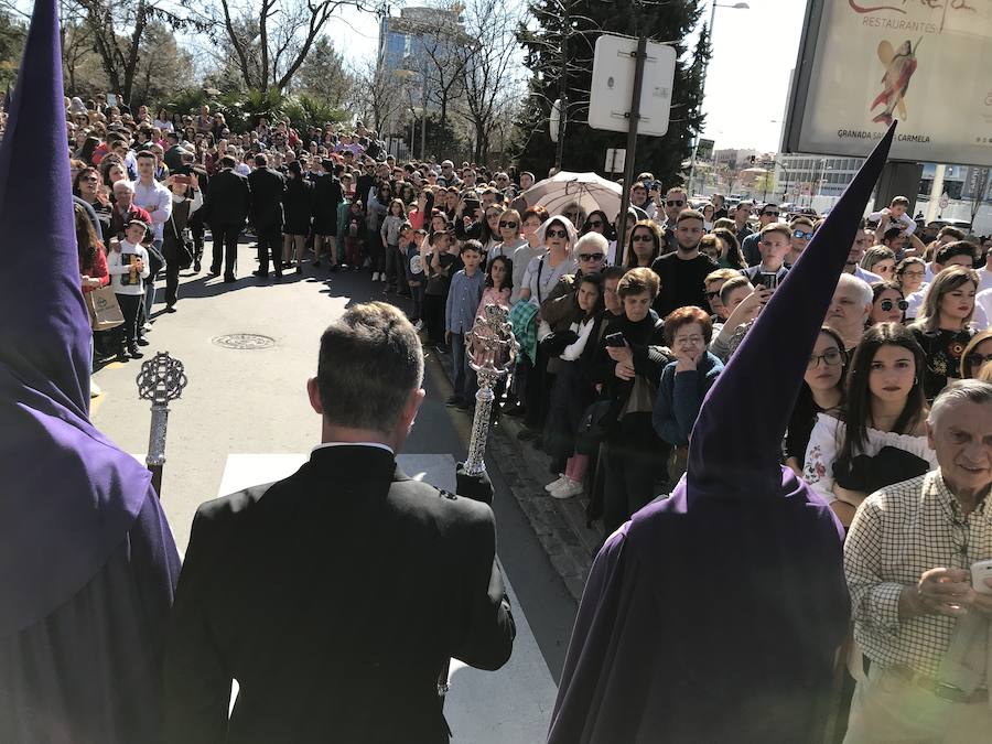 El Cristo de la Lanzada y María Santísima de la Caridad abren el Martes Santo desde la parroquia de Nuestra Señora de los Dolores