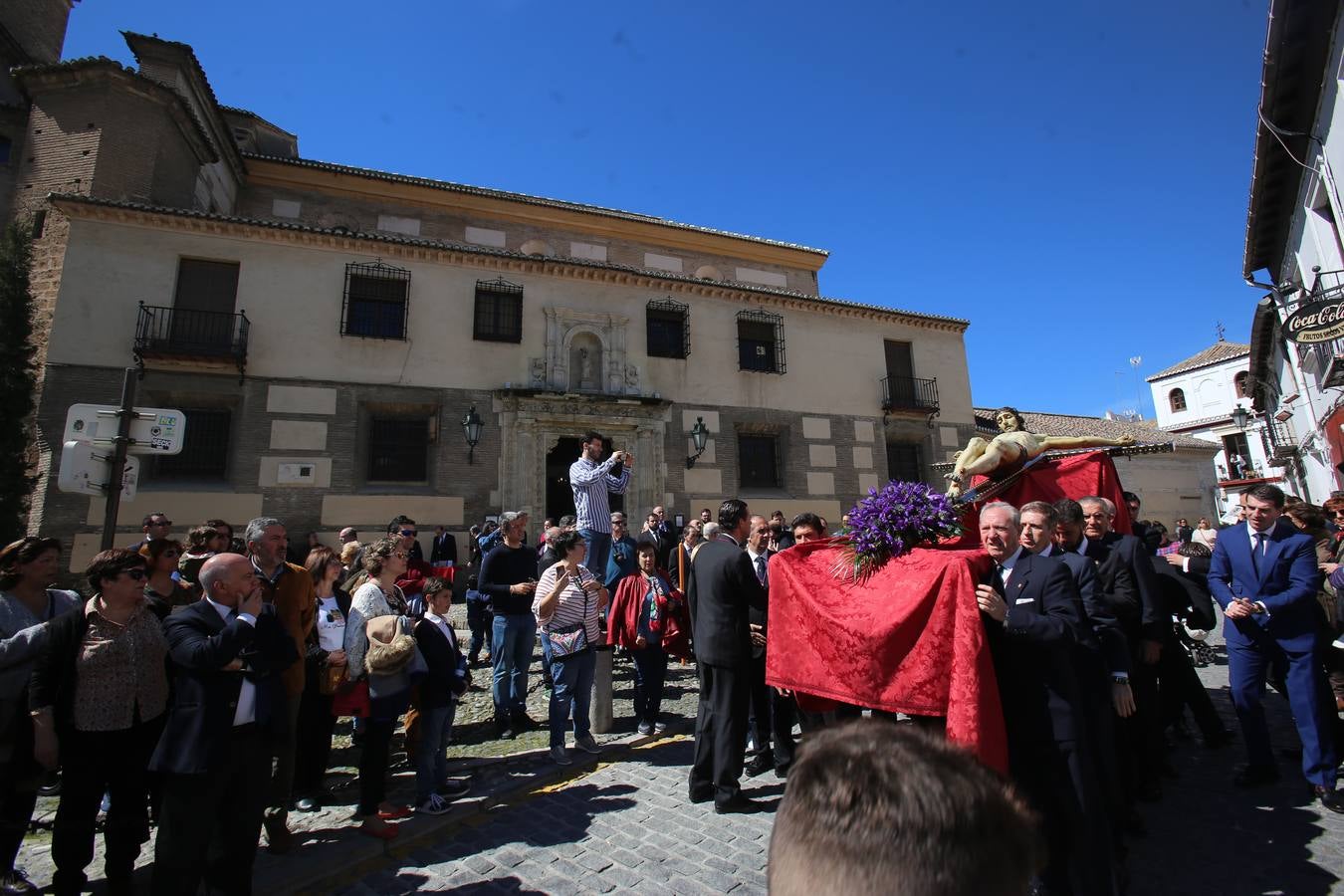 Traslado de la imagen del Cristo de la Misericordia desde el Albaicín al templo de San Pedro