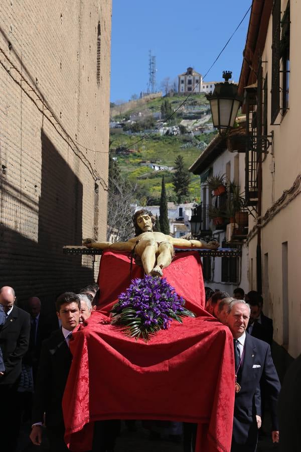 Traslado de la imagen del Cristo de la Misericordia desde el Albaicín al templo de San Pedro