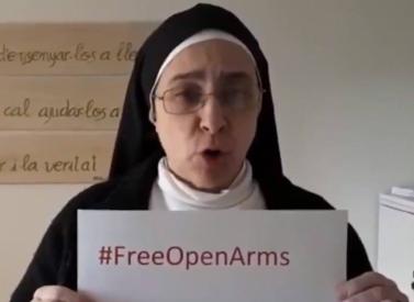 Imagen secundaria 1 - Actores, cantantes y periodistas salen al rescate del &#039;Open Arms&#039;