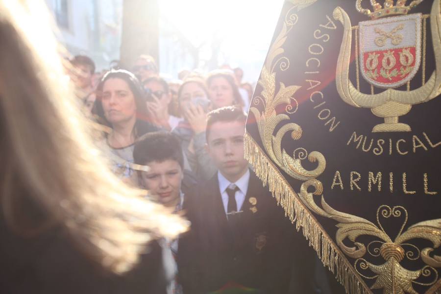 La hermandad de Nuestro Padre Jesús del Perdón y María Santísima de la Aurora Coronada procesiona este Jueves Santo