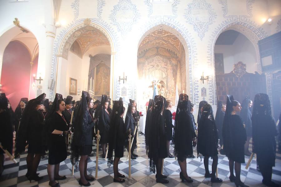 La hermandad de Nuestro Padre Jesús del Perdón y María Santísima de la Aurora Coronada procesiona este Jueves Santo