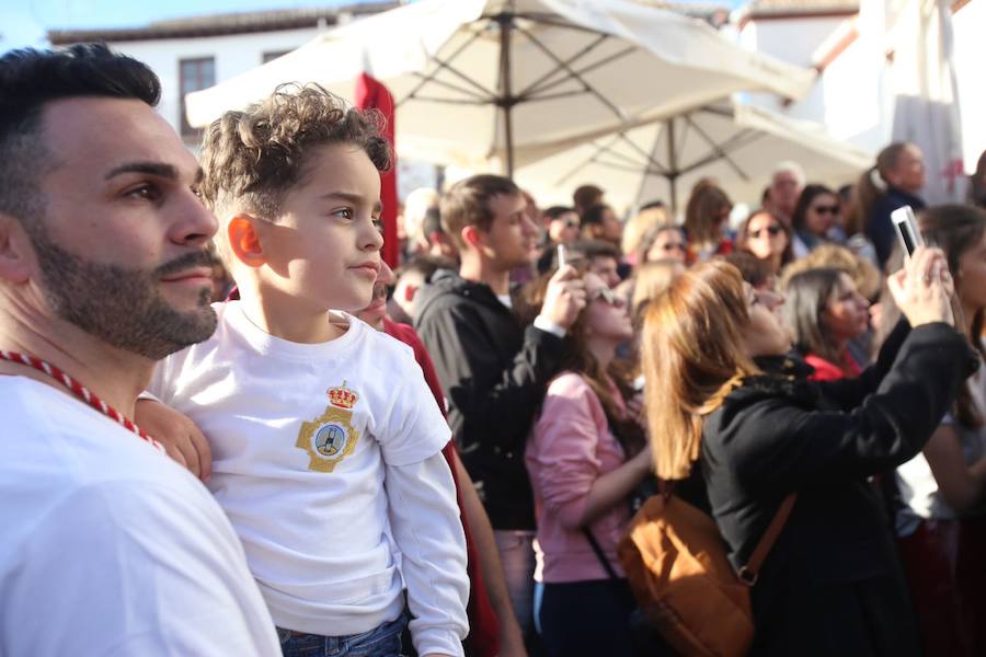 La hermandad de Nuestro Padre Jesús del Perdón y María Santísima de la Aurora Coronada procesiona este Jueves Santo