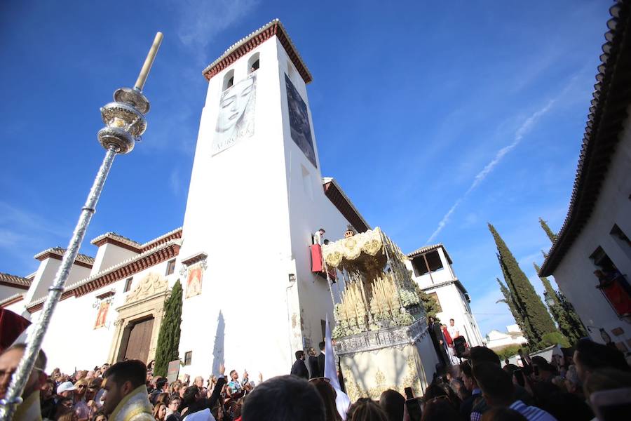 La hermandad de Nuestro Padre Jesús del Perdón y María Santísima de la Aurora Coronada procesiona este Jueves Santo