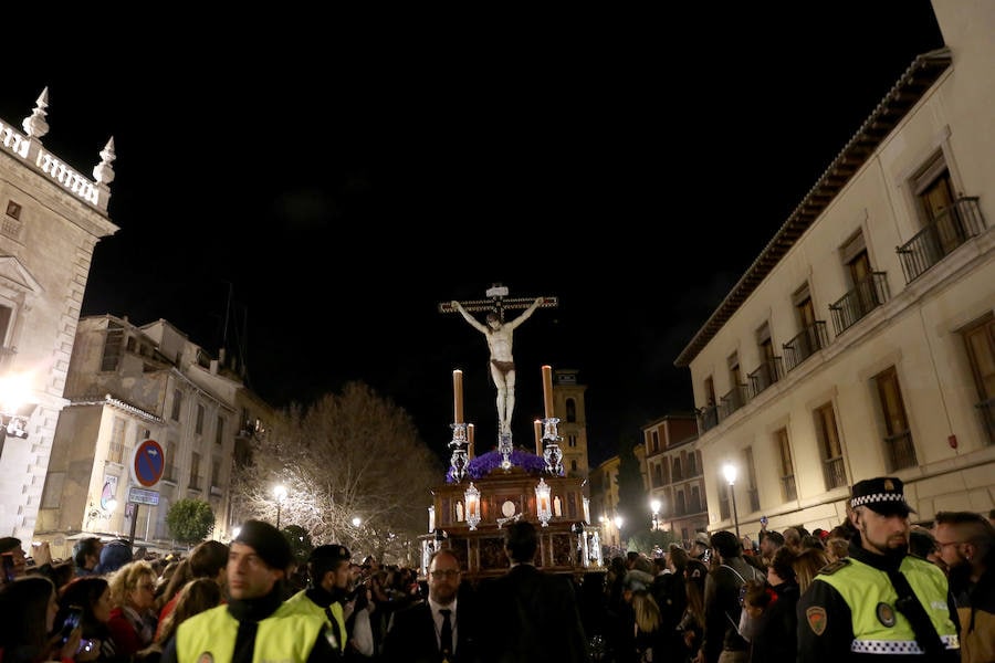 La hermandad del Señor San José y Ánimas y cofradía del Santísimo Cristo de la Misericordia procesiona en la madrugada del Jueves Santo al Viernes Santo