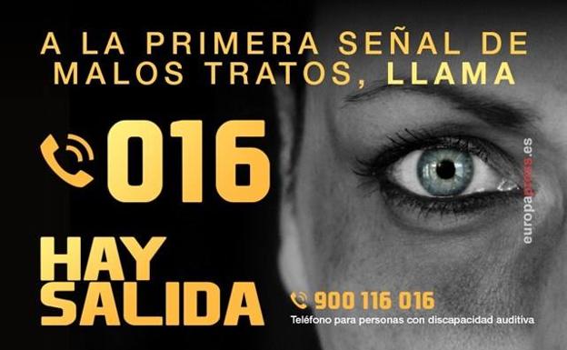 Huércal de Almería acoge el velatorio de la víctima del presunto caso de violencia de género de Albox
