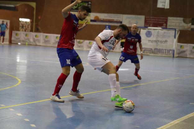 El conjunto jienense se ha asegurado, una temporada más, militar en la categoría de plata del fútbol sala nacional.