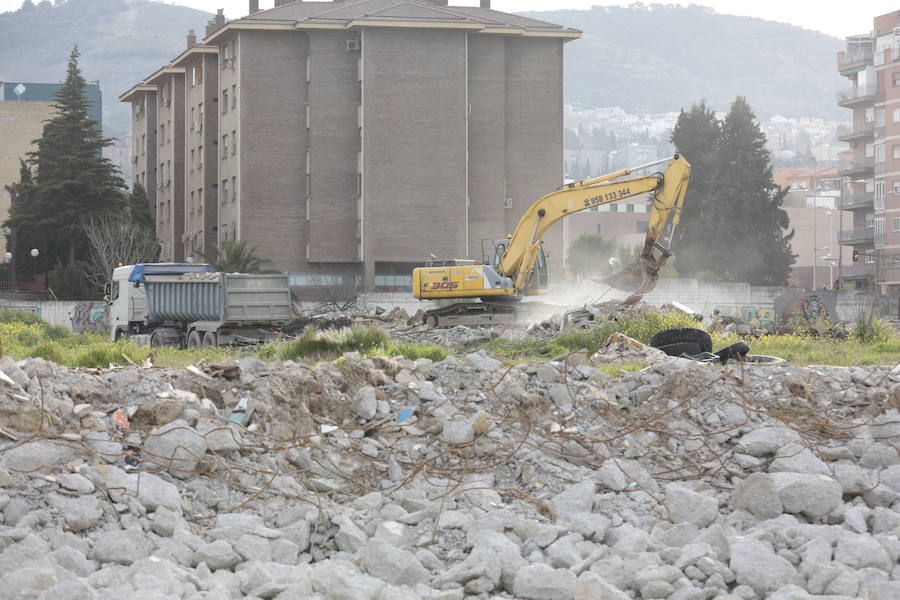El derribo de los viejos pabellones de Mondragones permitirá crear el primer parque arqueológico romano de Granada