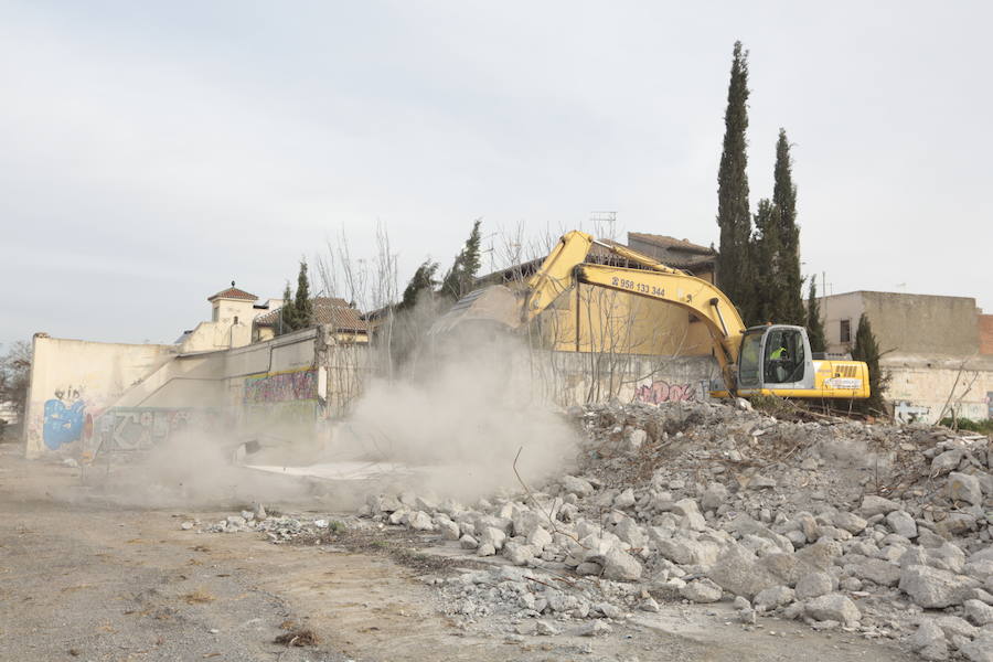 El derribo de los viejos pabellones de Mondragones permitirá crear el primer parque arqueológico romano de Granada