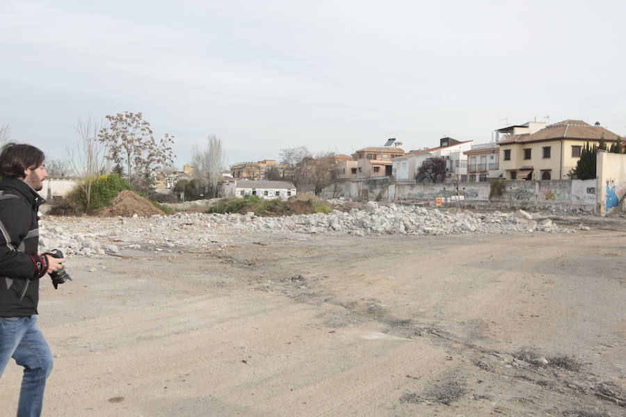 El derribo de los viejos pabellones de Mondragones permitirá crear el primer parque arqueológico romano de Granada
