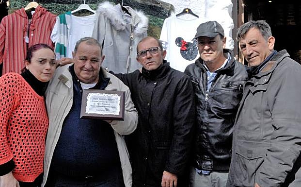 'Juanico Regan' es homenajeado por sus amigos de dentro y fuera de la Alpujarra en Capileira