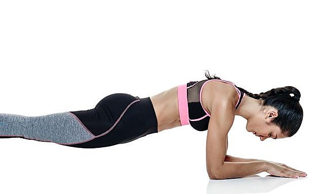 Dos minutos al día durante 15 días: el ejercicio con increíbles resultados adelgazantes