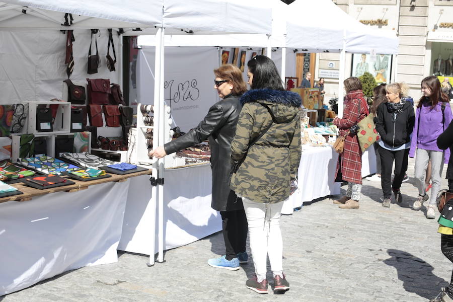 Desde primera hora de este sábado se puede disfrutar de actividades en el 'corazón' de la ciudad y los barrios