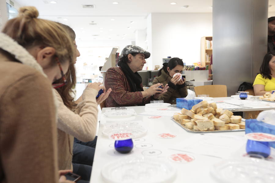 Desde primera hora de este sábado se puede disfrutar de actividades en el 'corazón' de la ciudad y los barrios