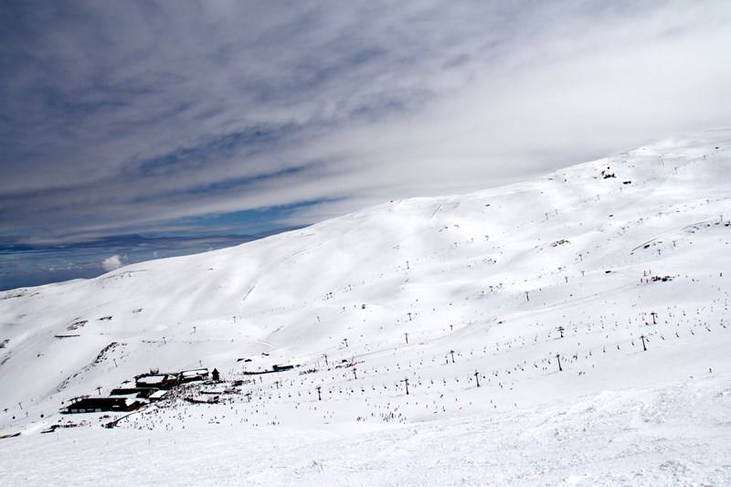 La estación mantiene la próxima semana todas las zonas abiertas y todo el desnivel. El miércoles se cierran las inscripciones para la IV Bajada en Bañador, que se celebra el próximo sábado