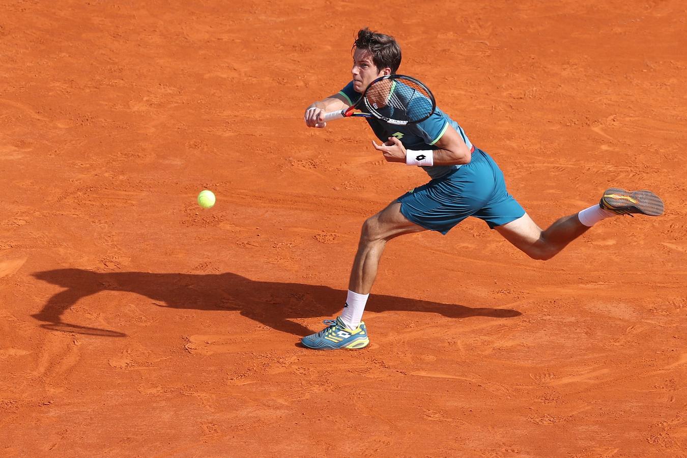 Rafa Nadal busca su undécimo título en el MAsters 1000 de Montecarlo. SU primer partido ha sido ante Bedene.