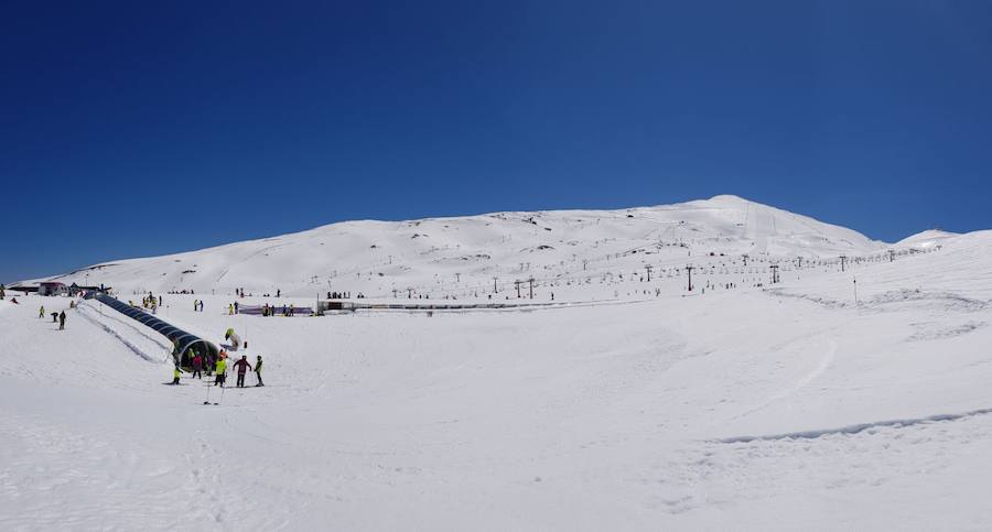 La estación tiene previsto despedir la temporada el 6 de mayo con una jornada de esquí gratuito